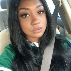 Meet your Posher, Shelonda